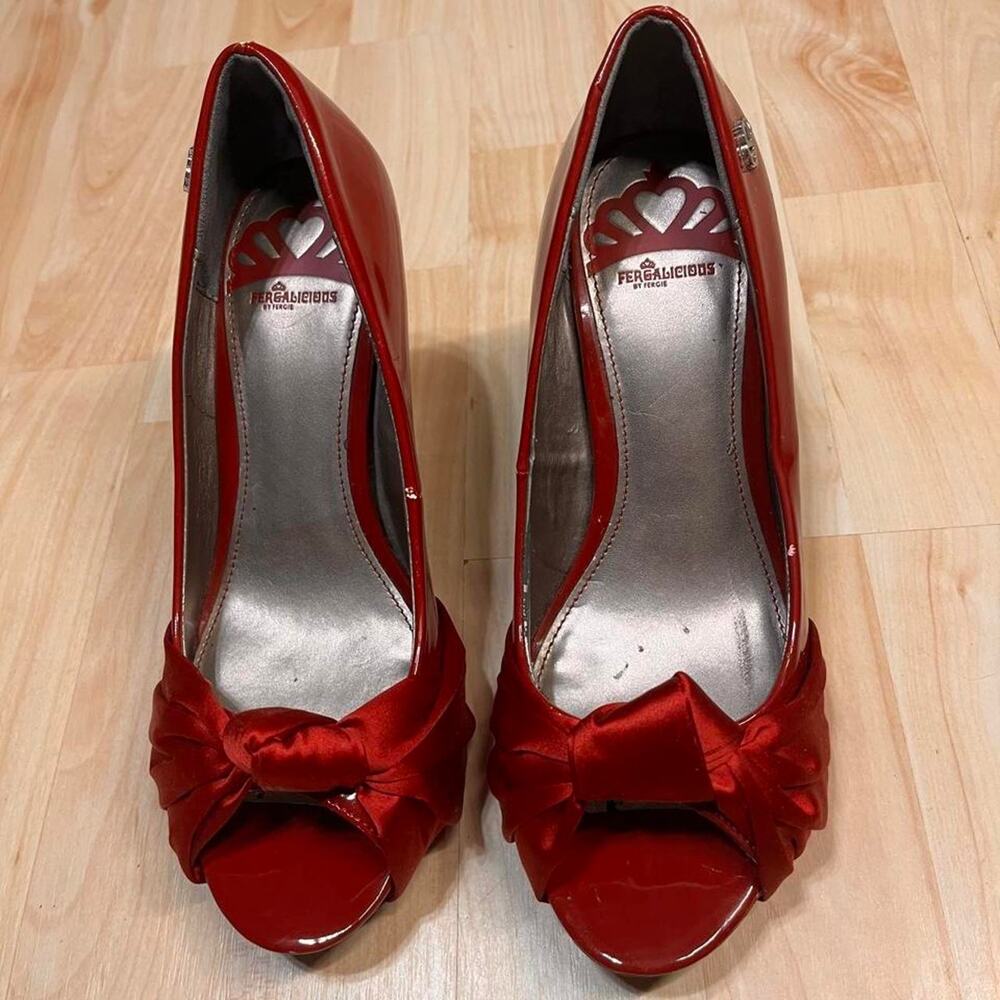 Y2K Fergalicious Red bow heels